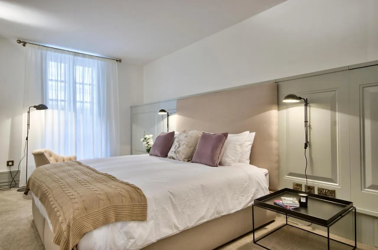 10 Strait Street Apartments Valletta