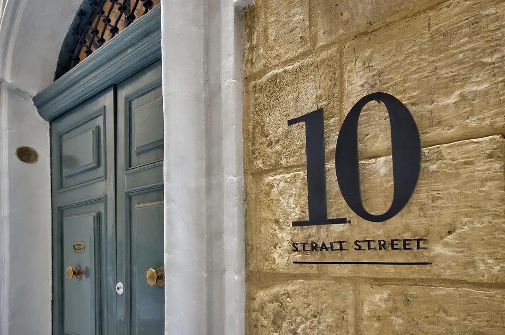 10 Strait Street Apartments Valletta